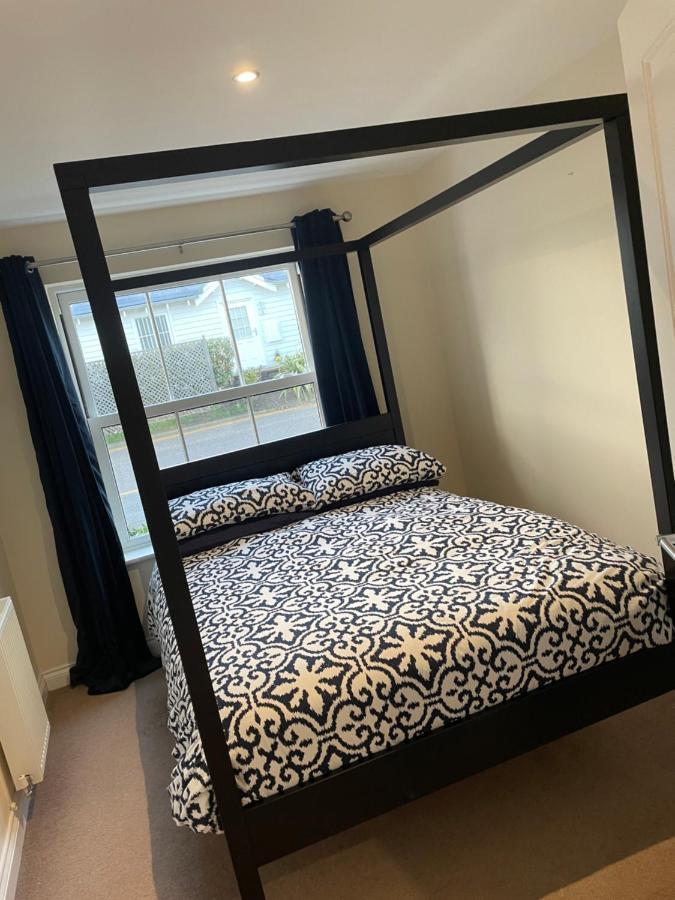 Sea-Haven On Sunrise Ground Floor Holiday Home The Bay ฟายลี ภายนอก รูปภาพ